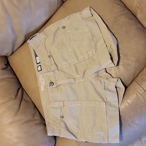 Miss me cargo shorts size 27